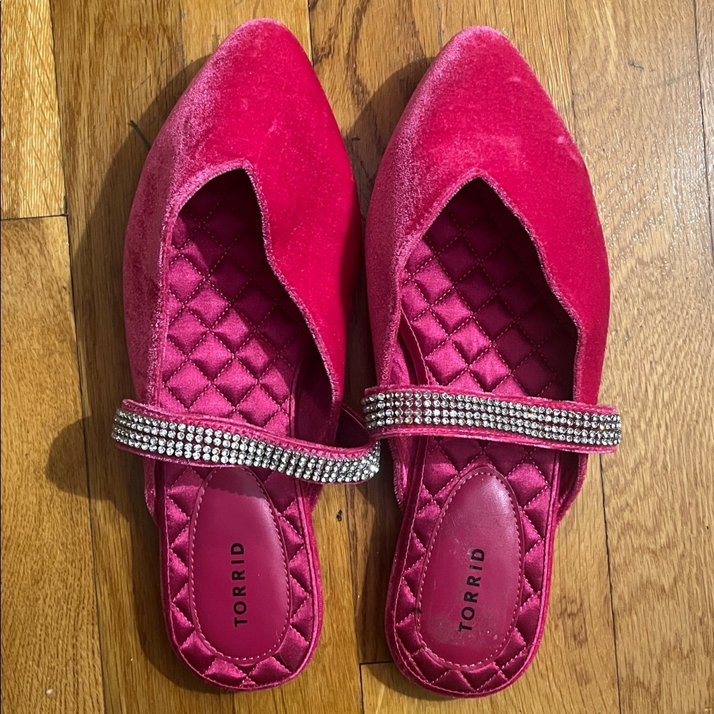 Torrid Fuschia Velvet Pointed Toe Mule with Embellished Strap Flats - Wide Width - Picture 2 of 3